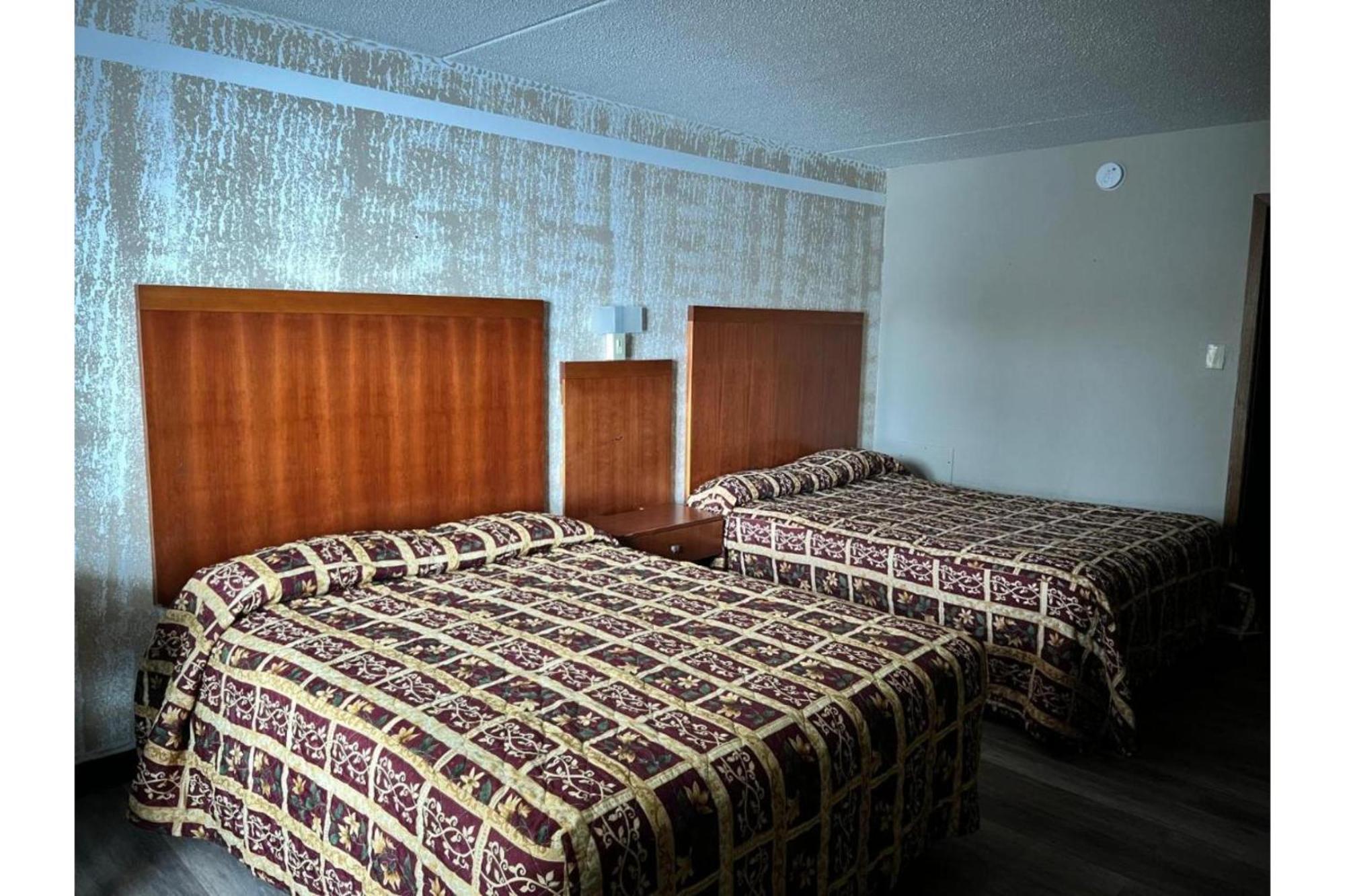 Devils Lake Inn By Oyo Near Devils Lake Regional Airport Ngoại thất bức ảnh