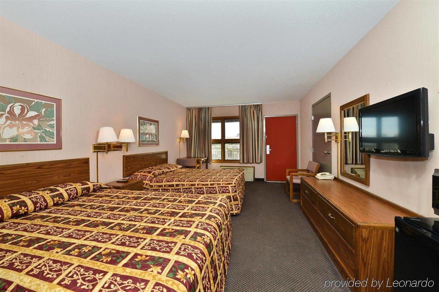 Devils Lake Inn By Oyo Near Devils Lake Regional Airport Ngoại thất bức ảnh